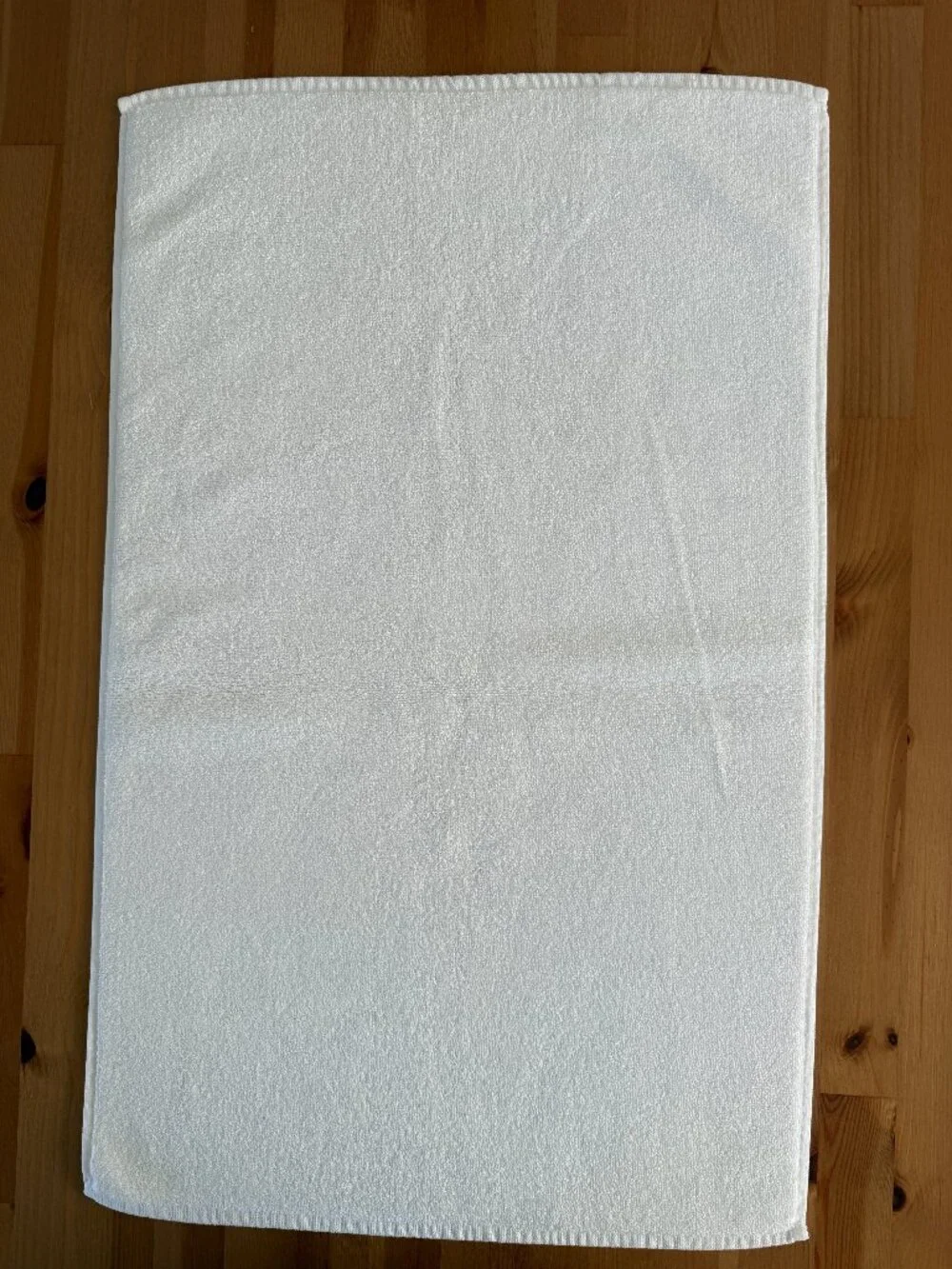 Parachute White Plush Bath Mat 100% Turkish Cotton